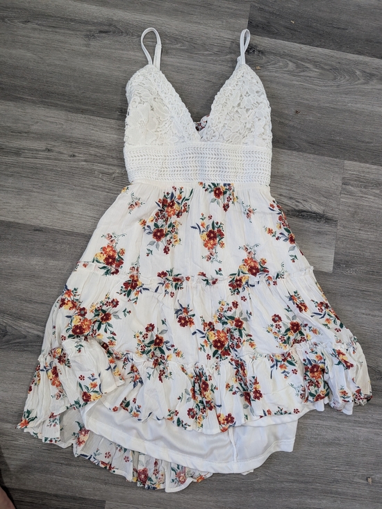 Vine And Valley Dresses & Skirts - White Floral Crochet Bodice High-Low Sundress